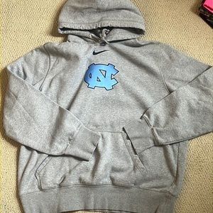 Grey nike UNC sweatshirt